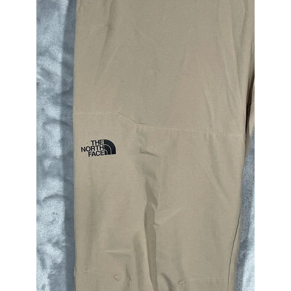 The North Face Mens NF0A3SO9 Khaki Tan Hiking Pants Stretch Size 36 Long